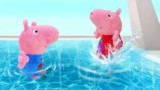 Peppa Pig Toys: Peppa Teaches George to Swim at the Swimming Pool