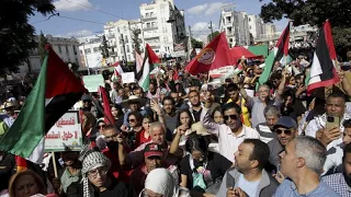 Des Tunisiens remercient l'Afrique du Sud pour sa plainte contre Israël