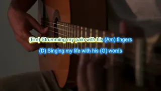 Killing me Softly by Roberta Flack play along with scrolling guitar chords and lyrics