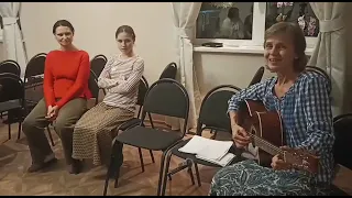 Мне звезда упала на ладошку