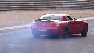 Mercedes SLS drifting and hard testing on the Nürburgring Nordschleife! Awesome!
