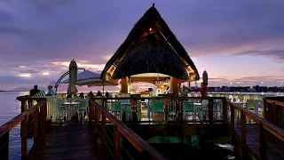 Tahitian life, Papeete, Paofai garden and Le Moana restaurant 😋