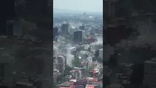 Impactantes imágenes de temblor en la CDMX, avenida Reforma se sacude | 19 septiembre 2017