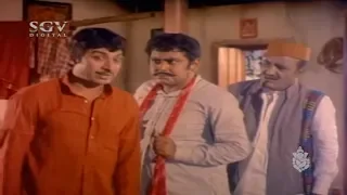 Dr Rajkumar Make Fun on Sahukara Siddappa Vajramuni | Kannada Best Scenes of Sampathige Saval