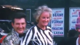 Liberace & Phyllis Diller with Steve Lawrence in New York (1965)