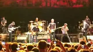 Highway to Hell   Bruce Springsteen & the E Street Band with Eddie Vedder Brisbane Entertainment Cen