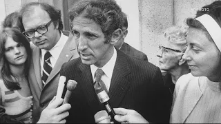 Daniel Ellsberg, famous whistleblower who leaked Pentagon Papers, dies at 92