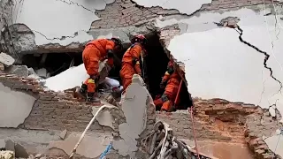 四川泸定6.8级地震已造成66人遇难