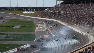 NASCAR Atlanta 2022: Dillon Brothers + Kyle Busch Crash From the Stands