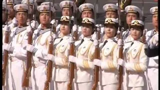 Female Chinese soldiers make debuts