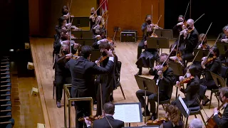 Augustin Hadelich plays the Sibelius Violin Concerto