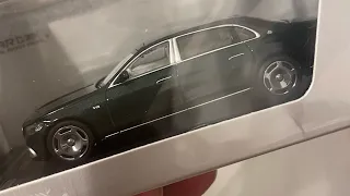 Got the emerald green #arbox #maybach maybach680  1:64 diecast