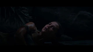 Лучший момент Tomb Raider:Лара Крофт |Лара спасается от наемника