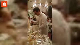 Amitabh Bachchan, Aamir Khan serve food at Isha Ambani's wedding