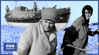 1970: Lady LIFEBOAT LAUNCHERS of DUNGENESS | Nationwide | World of Work | BBC Archive