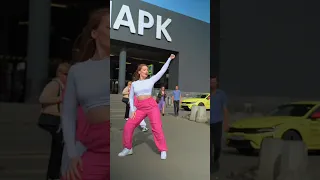 Who dance better? | Papa dance in public