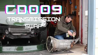 RB25 Datsun Is Getting A New Transmission! CD009 Swap [Part 1]