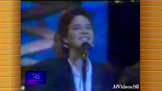 Kid Abelha e Abóboras Selvagens cantam "Como eu quero" no Cassino do Chacrinha (1984)