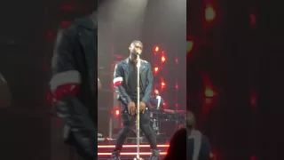 Usher Caught Up and Came to Give it to You, O2, London