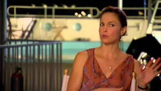 Dolphin Tale 2: Ashley Judd "Lorraine Nelson" Behind the Scenes Movie Interview | ScreenSlam