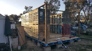 Making a storage shed out of Pallets part 2