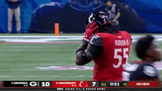 Cincinnati Offensive Lineman Called For Targeting vs Georgia | 2021 College Football