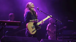 Julien Baker - Everybody Does (Live in London)