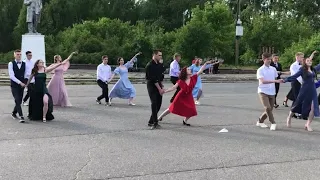 Выпускной вальс под песню из к/ф "Мой ласковый и нежный зверь"