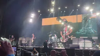 Green Day Basket Case live at Lollapalooza Chicago, IL 7 31 2022