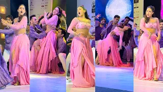 Sara Ali Khan LIVE Dance Performance on Tere Vaaste & Aankh Marey