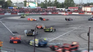 Action at the "X" during the 2019 World Figure 8 Championship