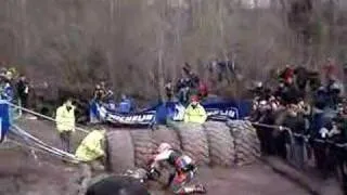 2008 Tough one. David Knight does a Face Plant in the ground