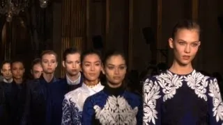 Paris / Stella McCartney Ready-To-Wear Fall/Winter 2012/13 - fashion show and interview