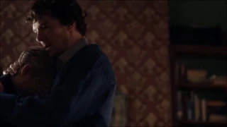 Sherlock S4 E2 - John & Sherlock Hug