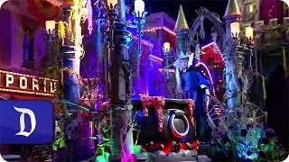 First Look at New ‘Frightfully Fun Parade’ Villains Float | Disneyland Resort