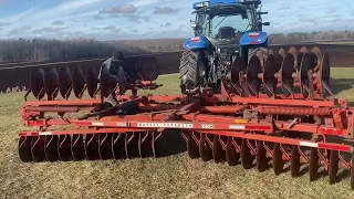 Massey Ferguson 520 Discs