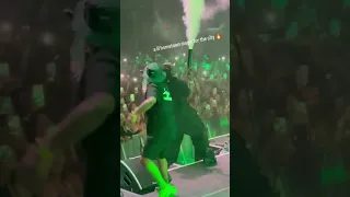 Davido perform "Unavailable" with Rema at his Houston Concert.