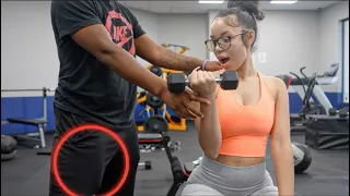 CUCUMBER 🥒 PRANK ON COLLEGE BADDIE IN THE GYM 🥵!