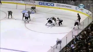 Corey Perry vs Stéphane Robidas. Anaheim Ducks @ Dallas Stars. Feb 8th 2013