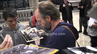 Hugo Weaving - SIGNING AUTOGRAPHS at the 2015 Sundance Film Festival