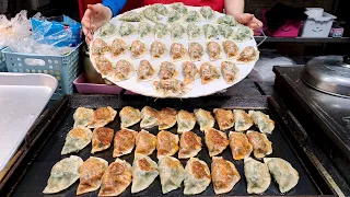 30년 경력 할머니 군만두, 전통시장 수제 만두, 고기만두, 김치만두, Career 30 years! Granny fried dumplings, Korean street food