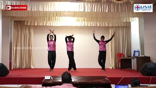 Oru Madhurakinavin Remix Dance Performance by Lisie Nursing Students