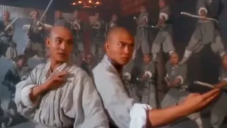 Jet Li e seu amigo na luta com bastões Shaolin 太极张三丰 Tai Chi Master 1993