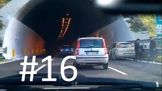 Driving in Italy #16 _bad drivers Napoli