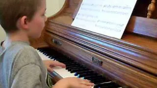 7 Year Old "Piano Boy" Plays Billy Joel's Piano Man