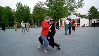 Street tango. Павел Собирай и Виктория Тестова. Regina Spektor — While My Guitar Gently Weeps.