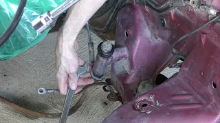 W124 Project - I replace the steering idler arm bushings