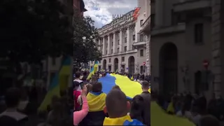 Митинг в поддержку Украины в Милане (Италия).
