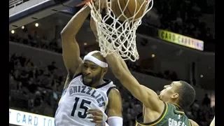 Vince Carter: 7 Dunks That Are Too Good For His Age