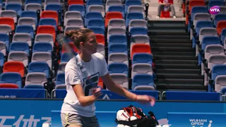 Karolina Pliskova Practice - Wuhan 2017